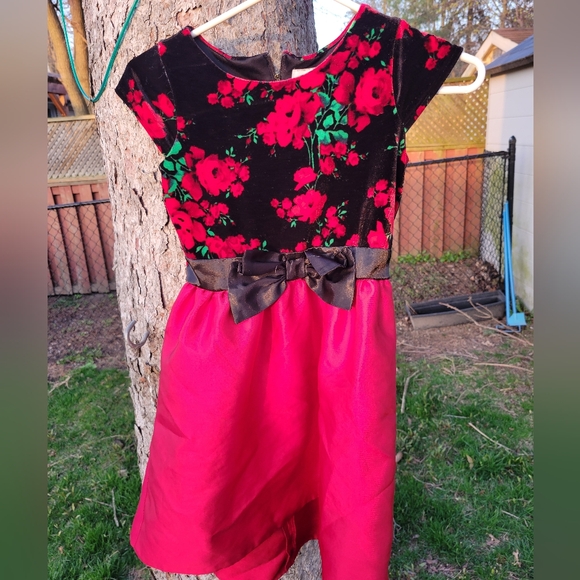 Girl's Size 8 Children's Place Special Occasion Velour Satin Dress - Picture 1 of 3